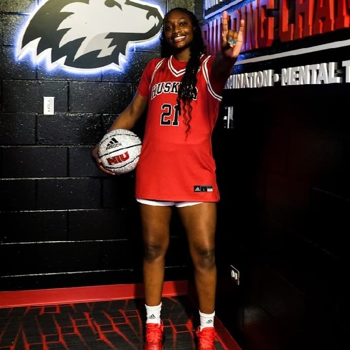 Komari Booker